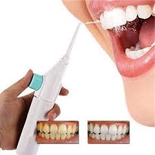 Flosser for teeth cleaning