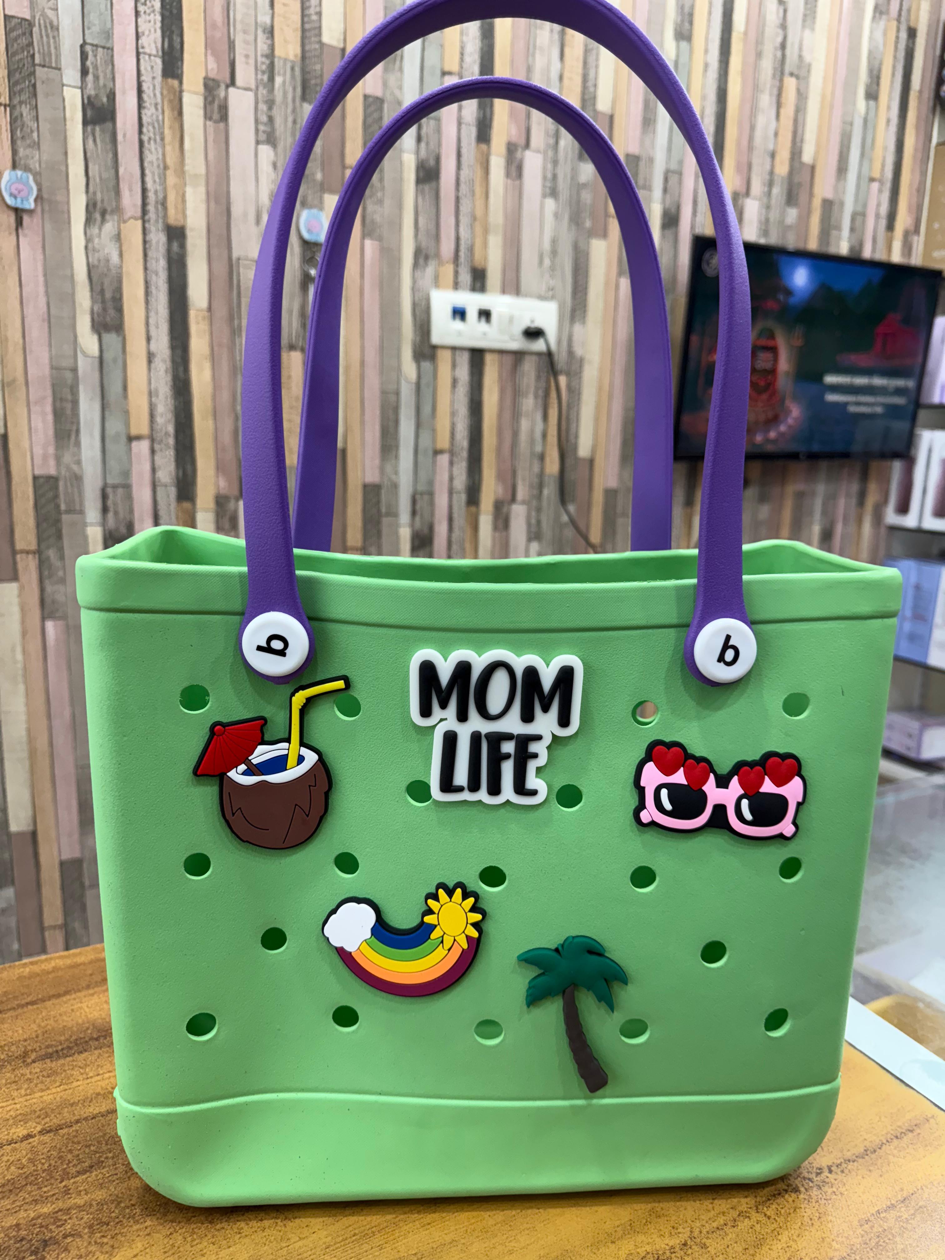 New Beach Bags Just Arrived!