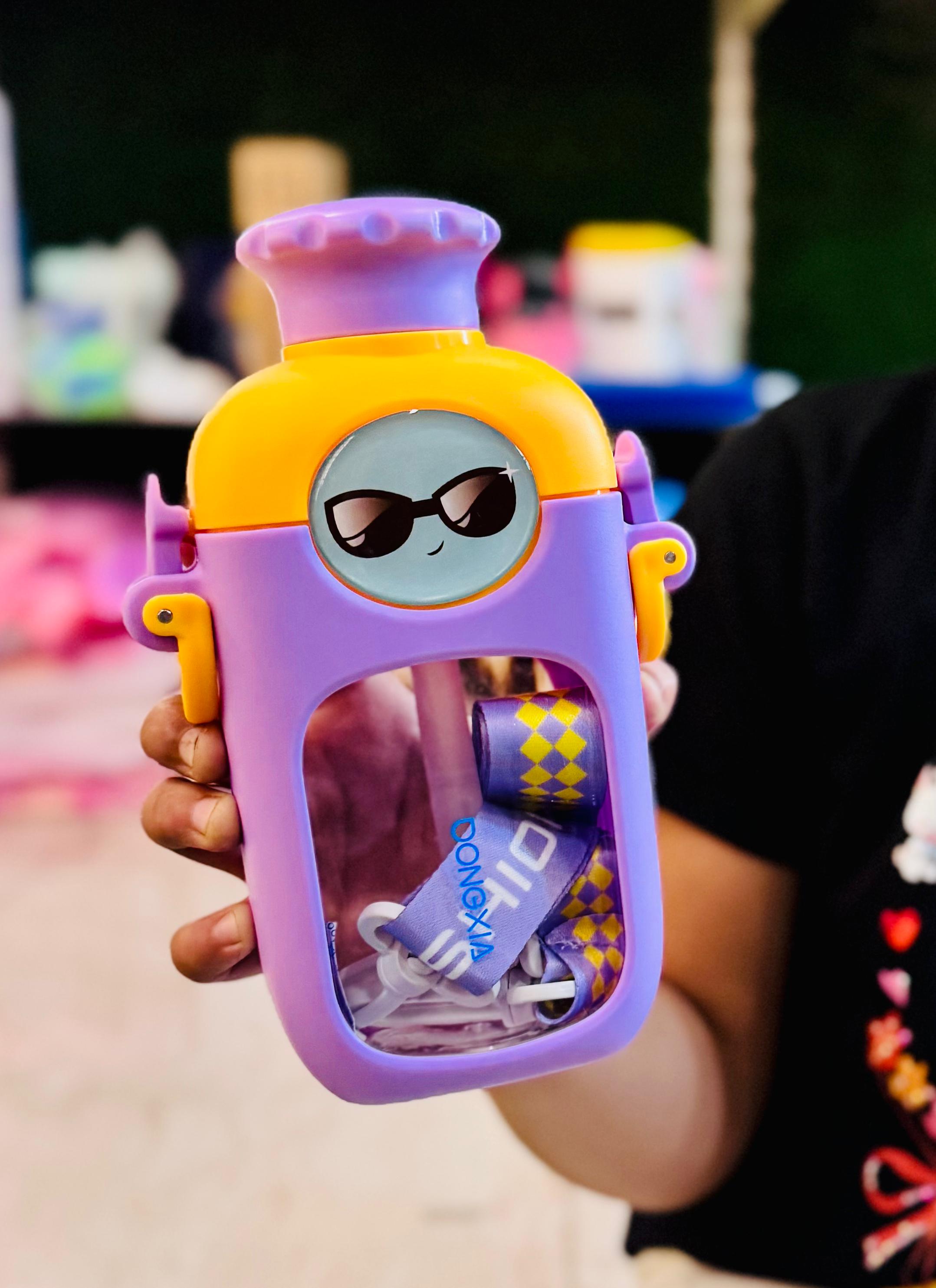 Super Cute Wink Sippers