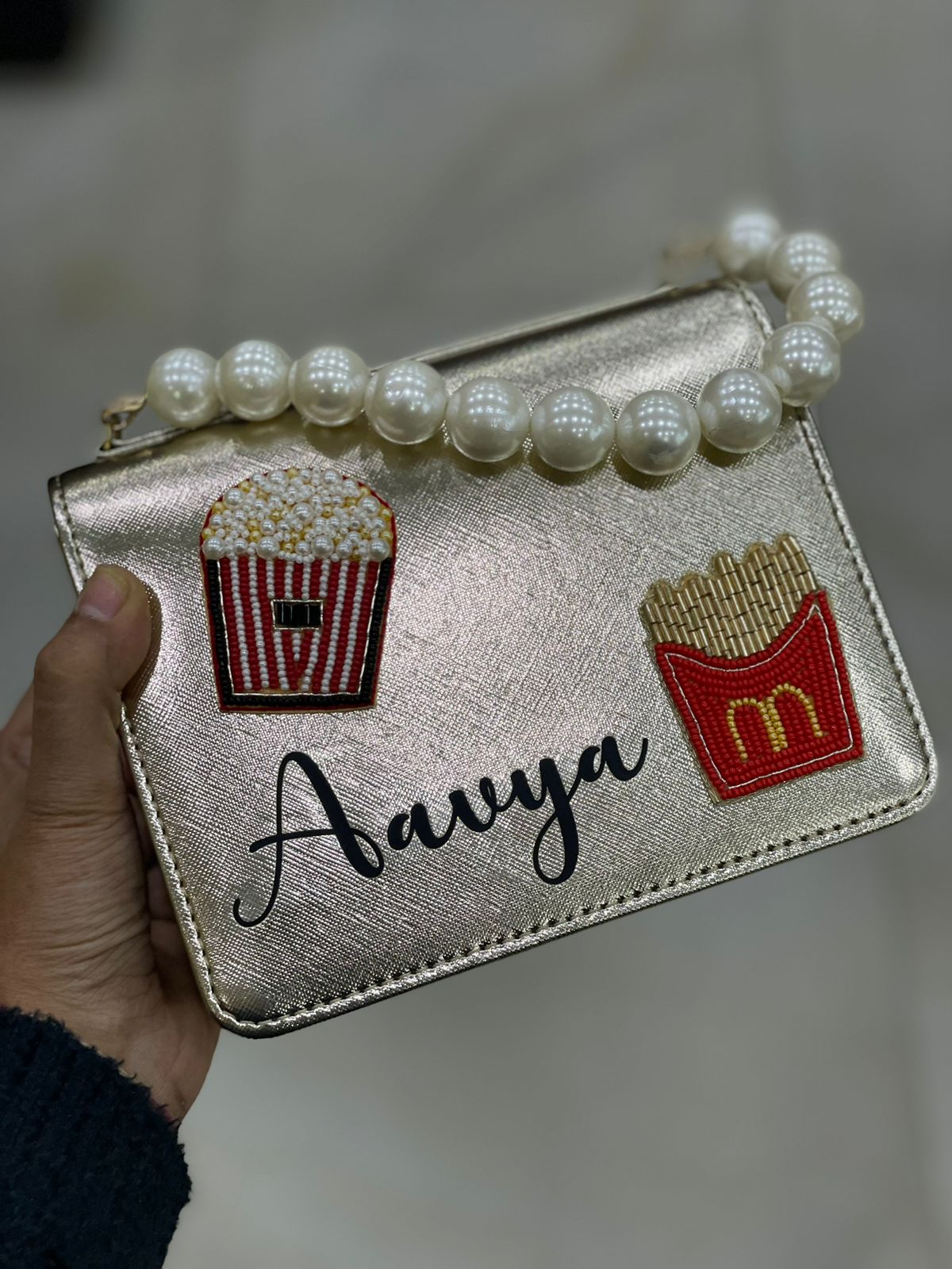 PETITE BAGS  Wristlets X Waist bag X Slings