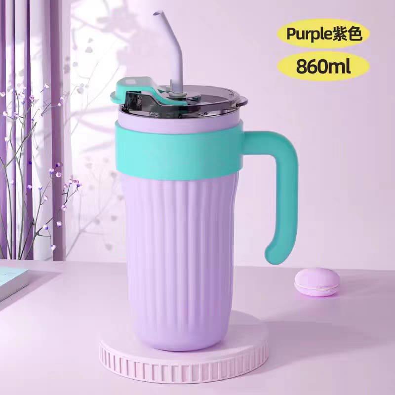 🚀 Travel in Style with Our Premium Tumbler!