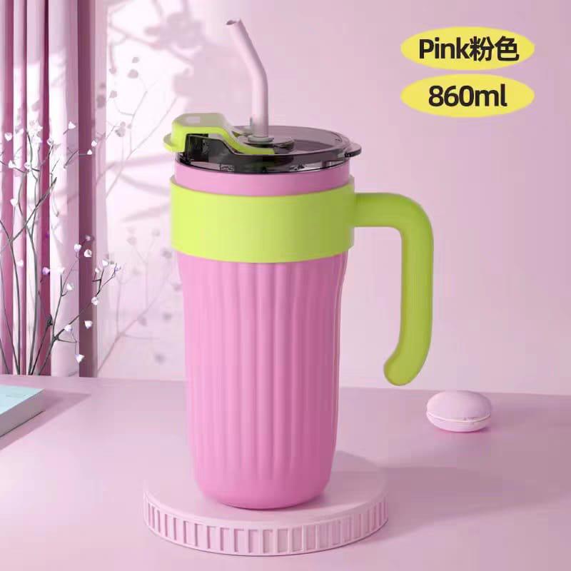 🚀 Travel in Style with Our Premium Tumbler!