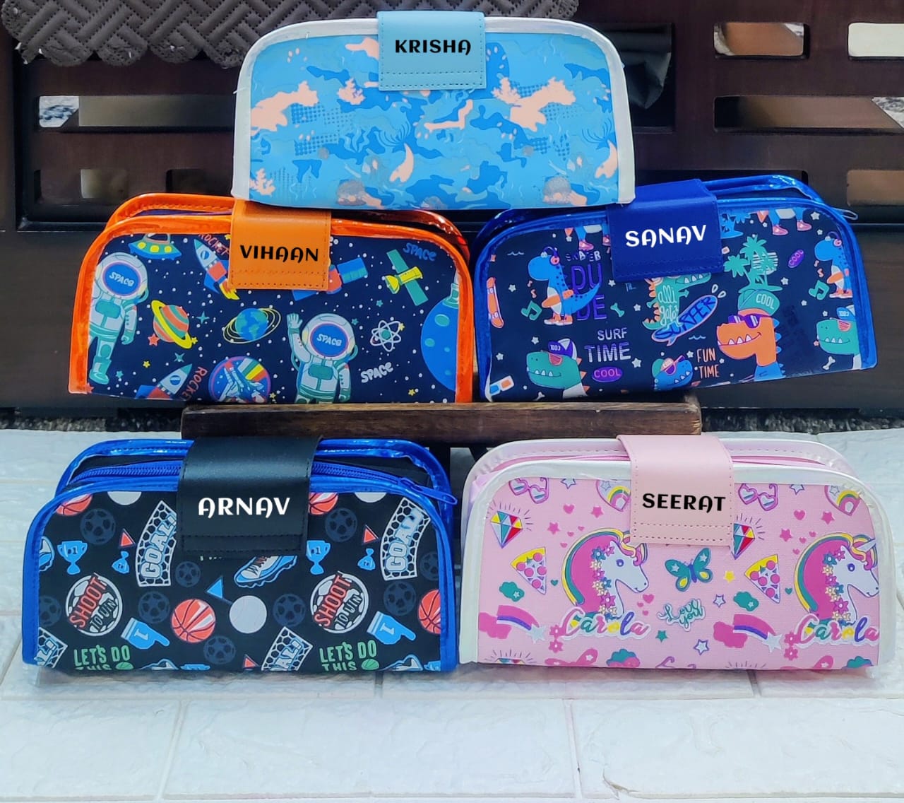 Personalized Holographic pouch