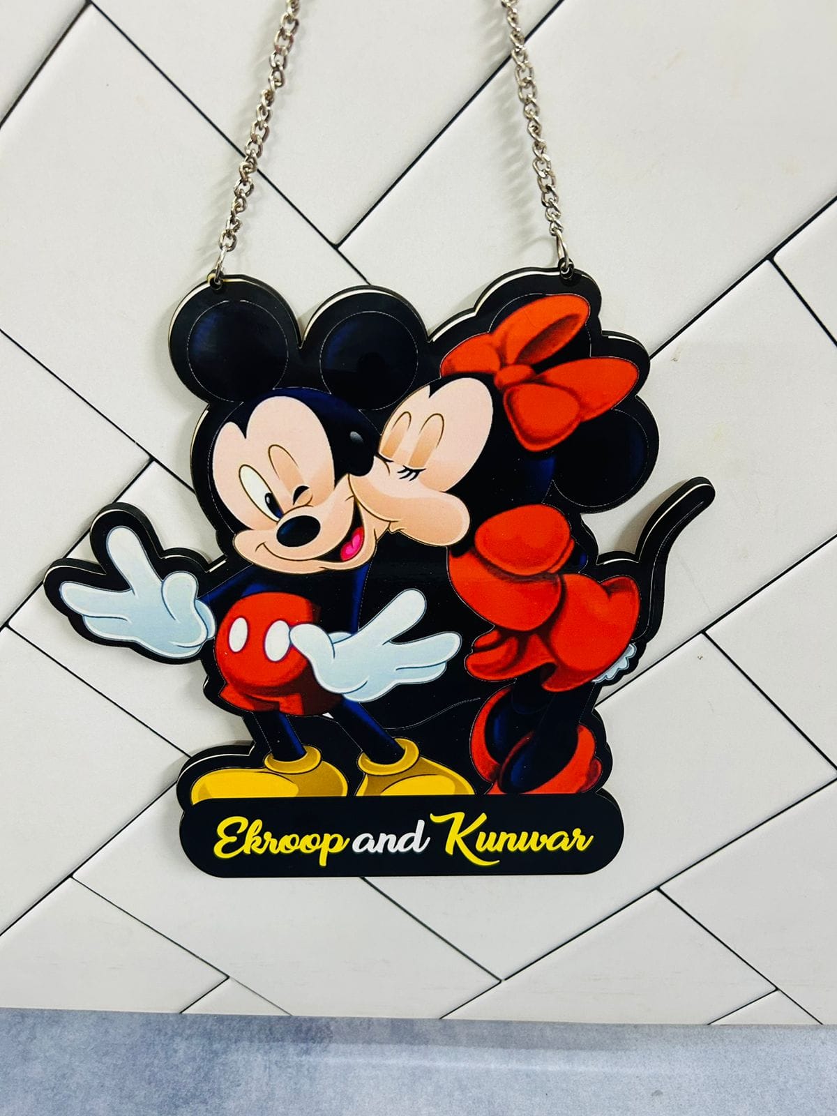 CARTOON NAME PLATE SIZE AROUND 10-12 INCH