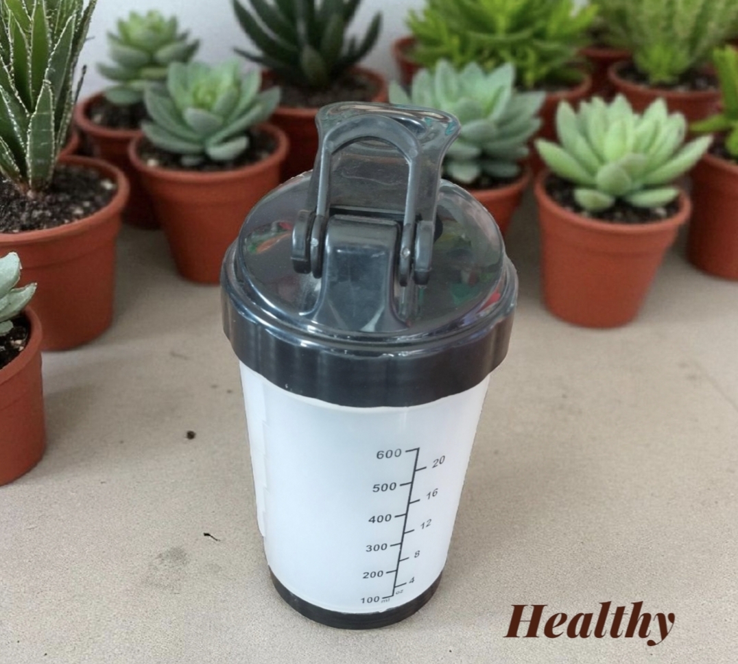 💪 500ml Gym Shaker Bottle with Cyclone Mixer Ball & Lock Cap  "When You Want to Give Up – Remember Why You Started"