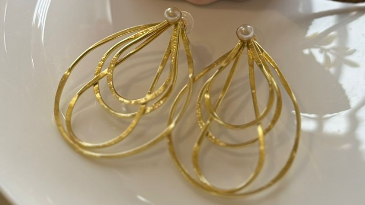 Gold Earings