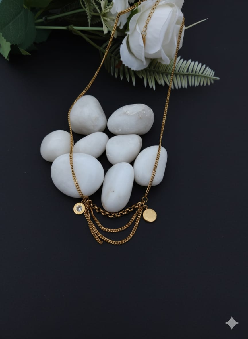 Layer anti tarnish chain with small pendants