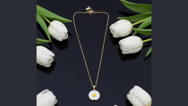White floral Anti tarnish chain