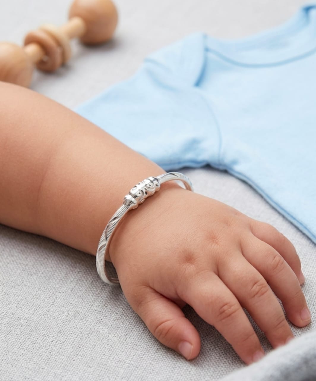 Baby bracelet