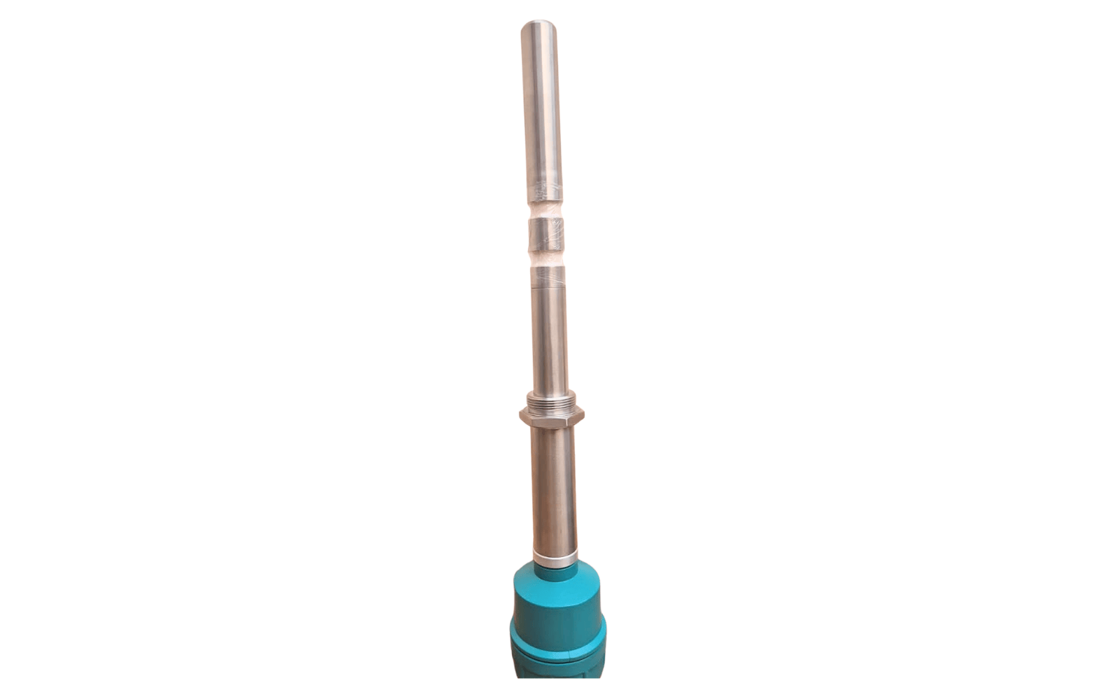 Ceramic insulation admitance level sensor