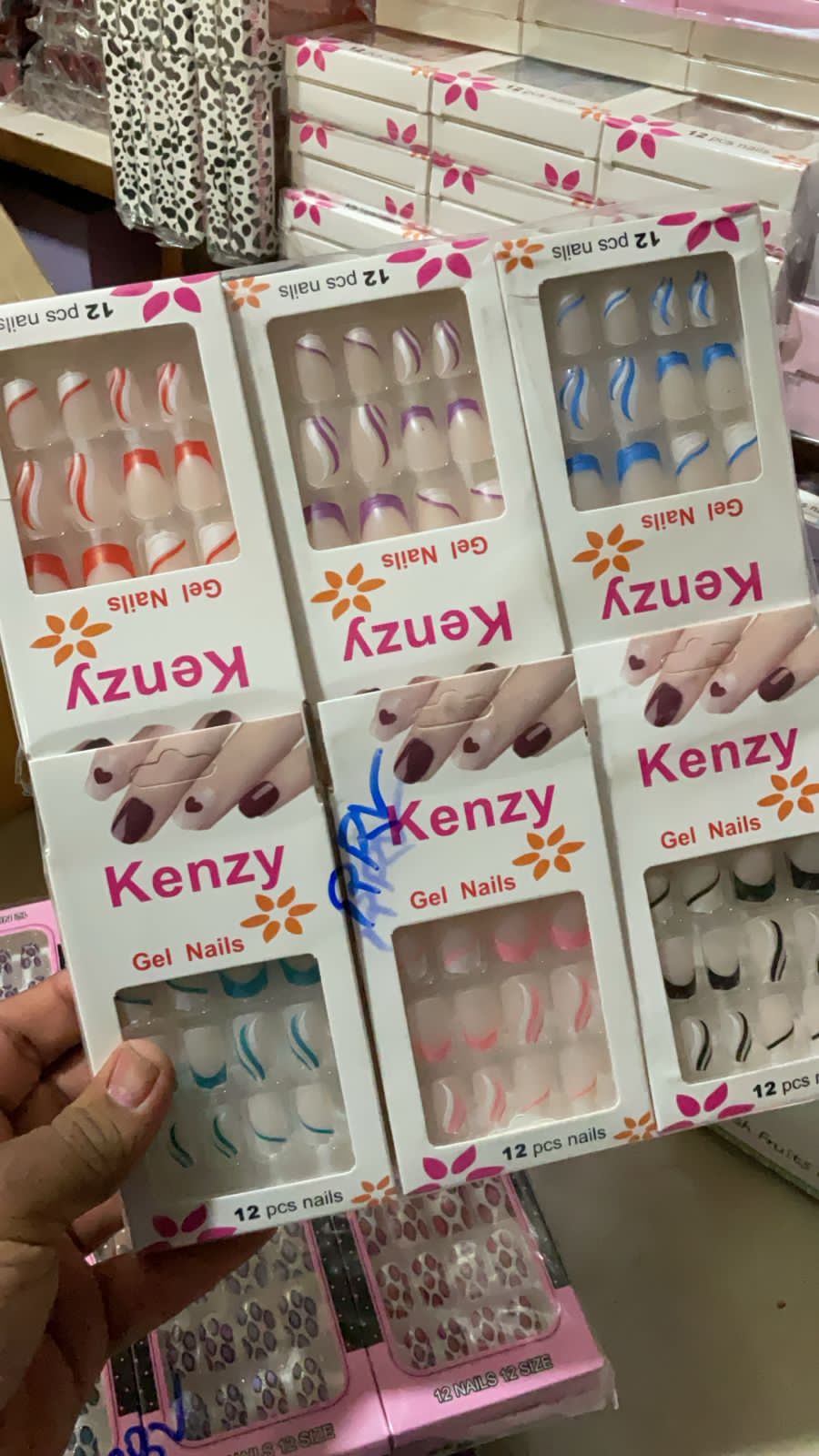 Kenzy Gel Nails | Artificial Press-On Nails Set (12 Pieces)