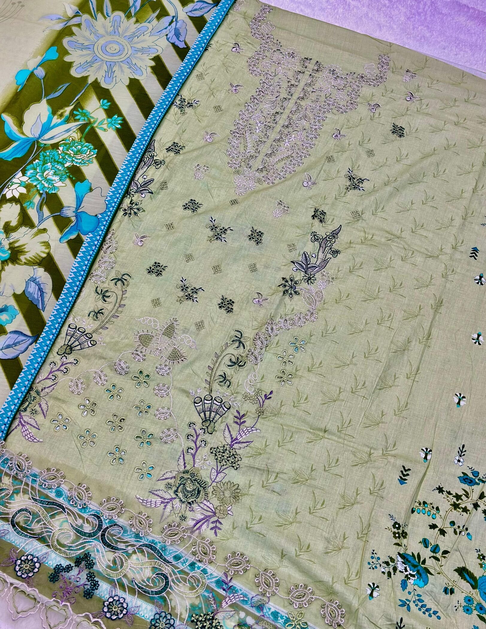 *CHEVRON LUXURY LAWN COLLECTION