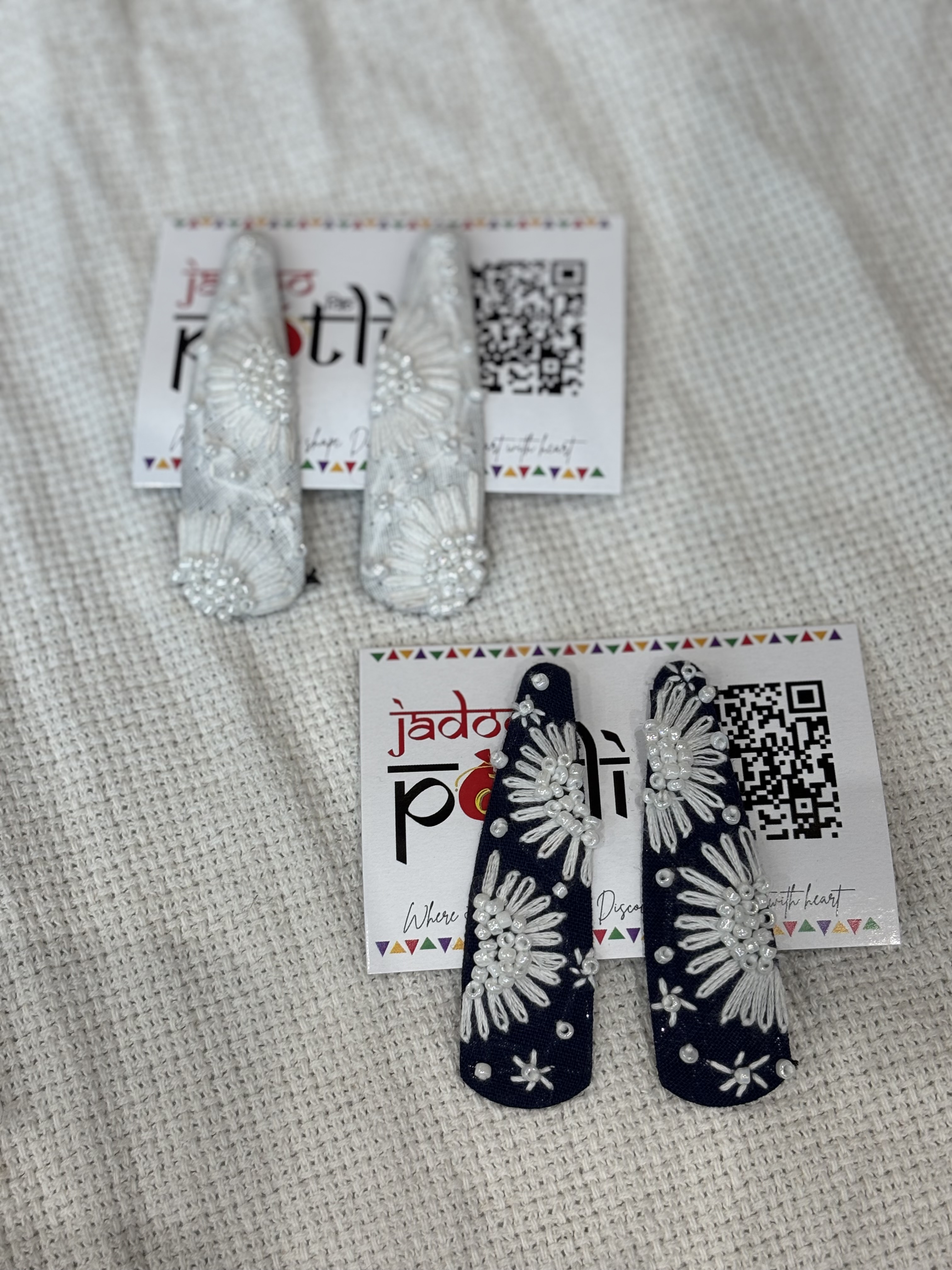 Combo - Black + White
