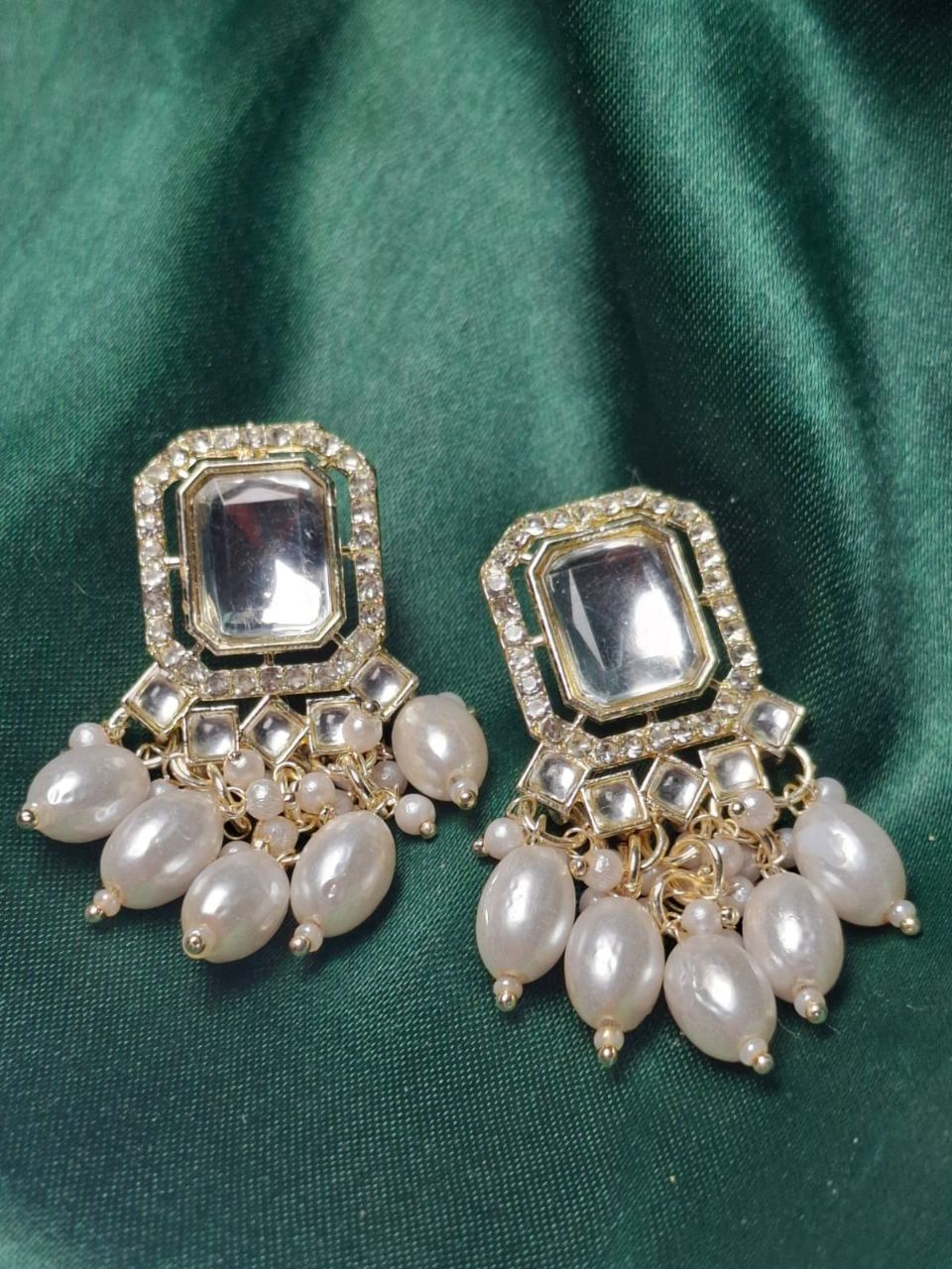 Kundan earrings