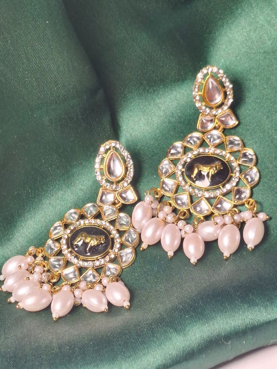 Kundan earrings