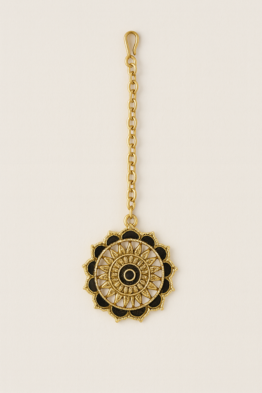 Gold-plated earrings,  with tika