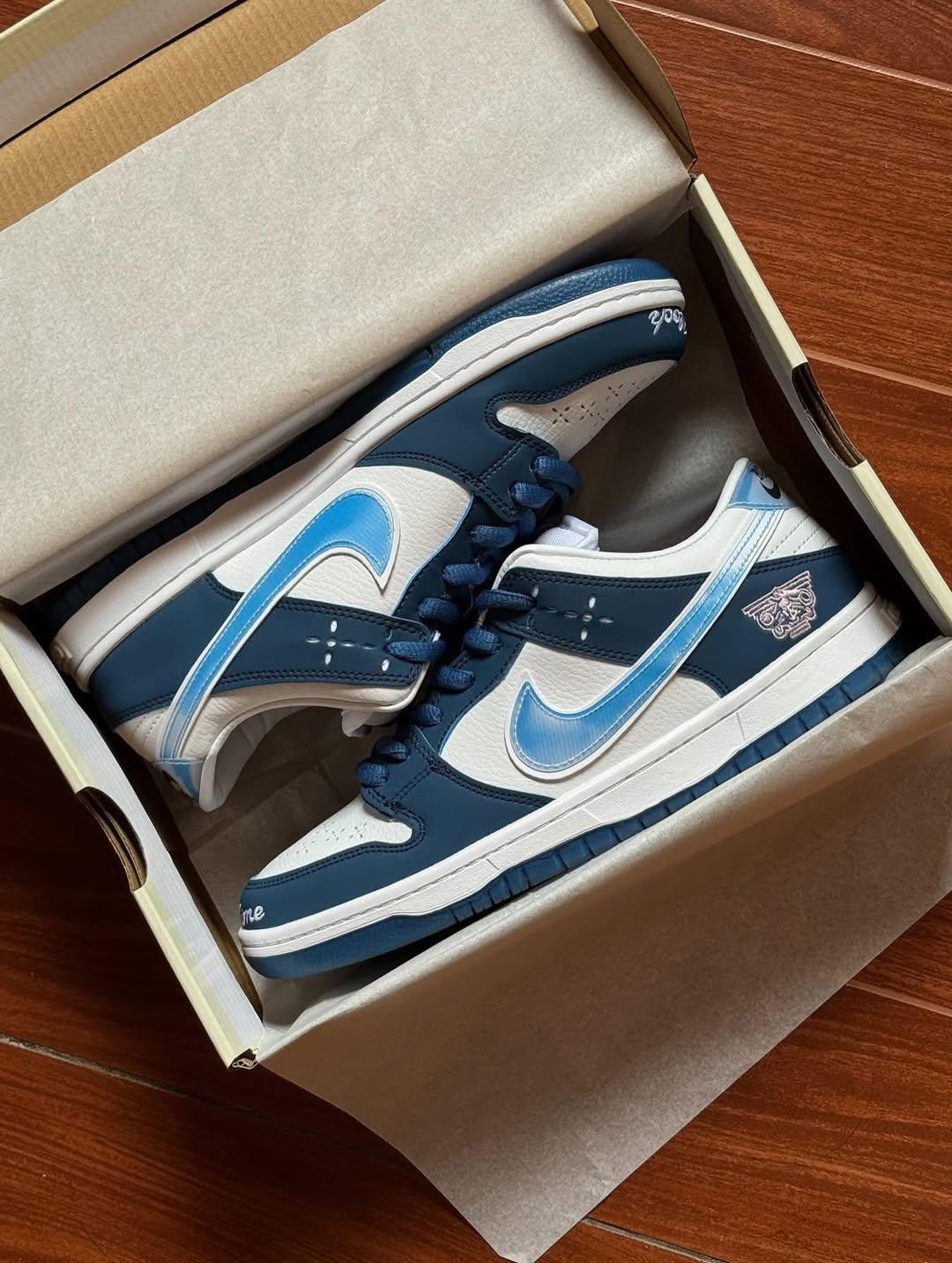Nike SB Dunk Low x Born x Raised "One Block At A Time