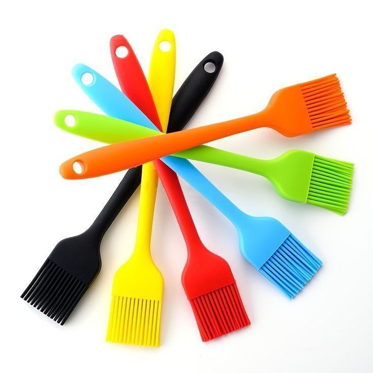Silicone brush