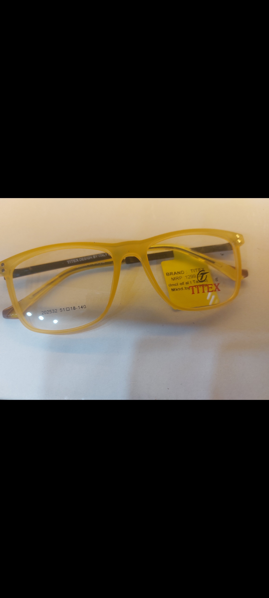 Sweet frame with glass complete single visit