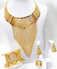 GOLD LONG SET